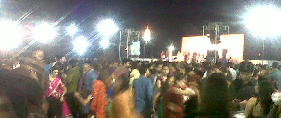 apx_garba_2014_slide