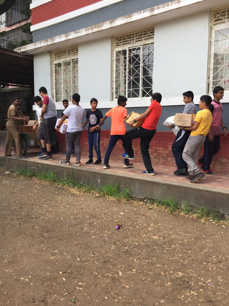 Loading with the help of the students of SJTI, Vincent’s and the entire support staff of Vincent’s and finally the truck departs on it’s sojourn.