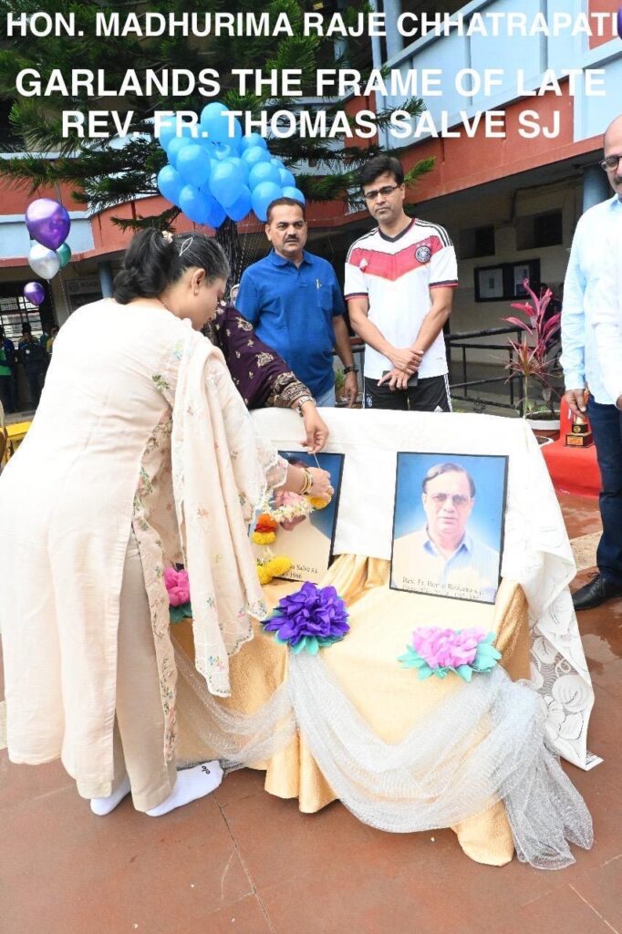 16657dc2 896b 43ae 8f01 b300d0135760