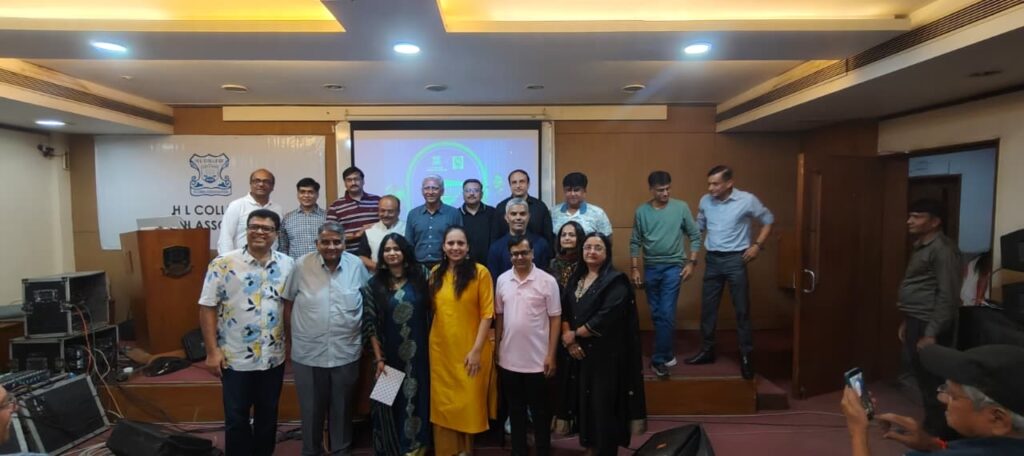 B63741c0 c879 42e7 89f8 5ea78c95c8ca